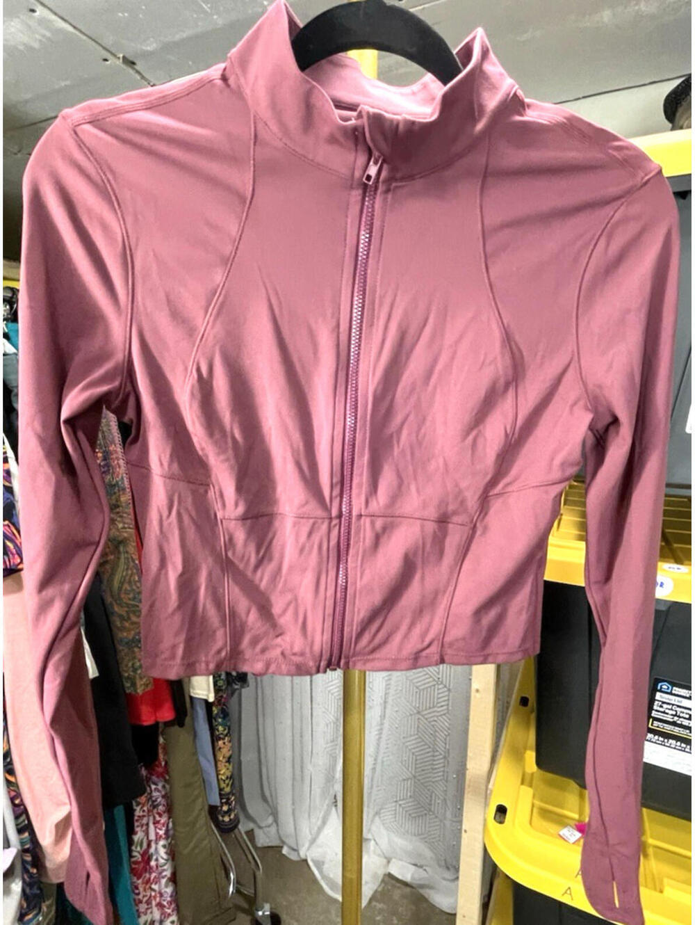 NWOT Halara Mauve Cropped Yoga Jacket Full Zip Activewear Mock Neck Women’s M